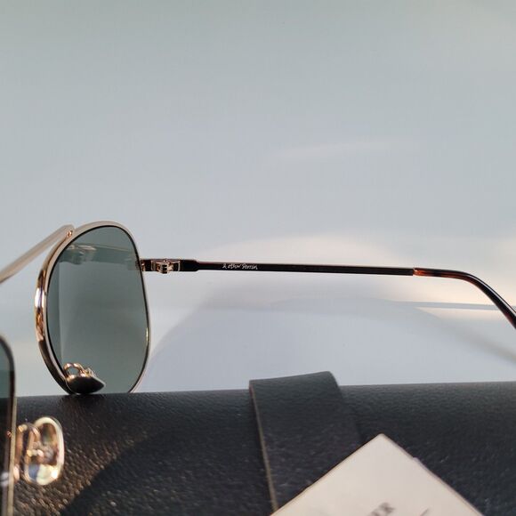 Stockholm Atelier & other stories sunglasses with case Old stock - Picture 12 of 12